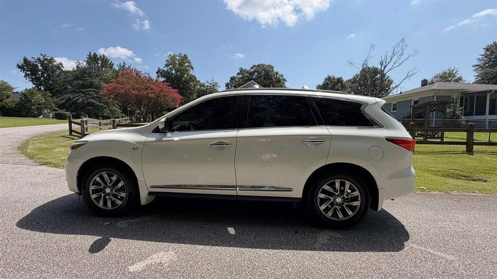 2015 INFINITI QX60 - $12,495