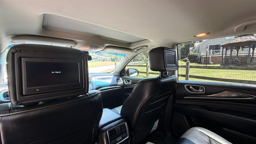 2015 INFINITI QX60 - $12,495