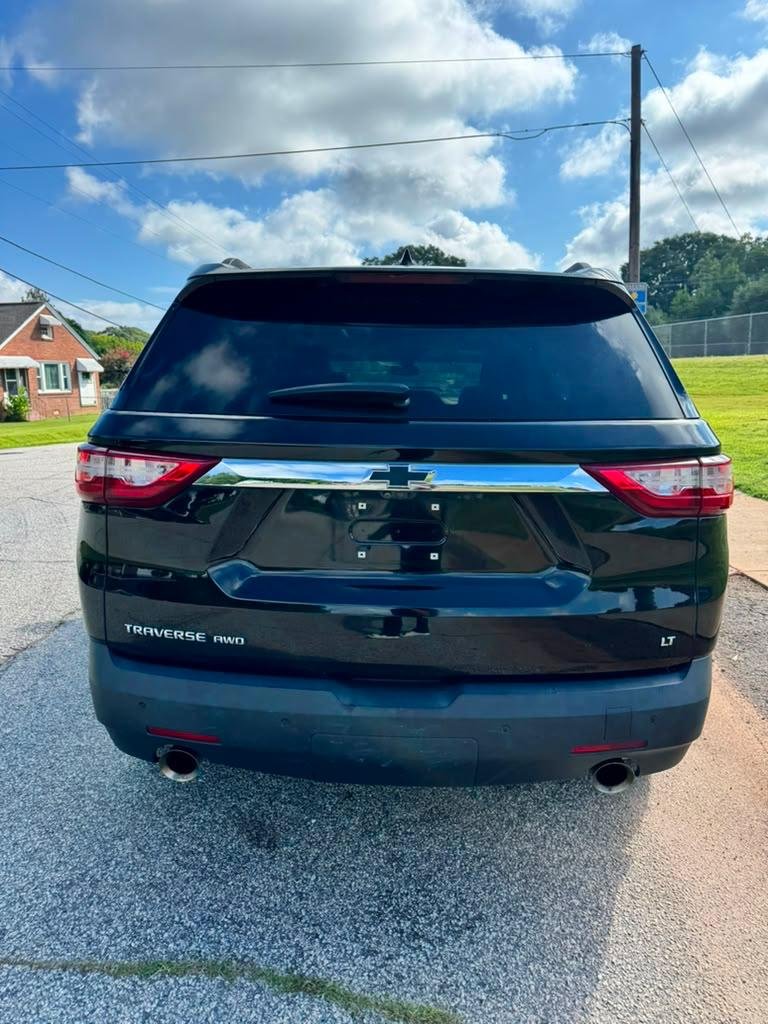 2020 Chevrolet Traverse - $20,995