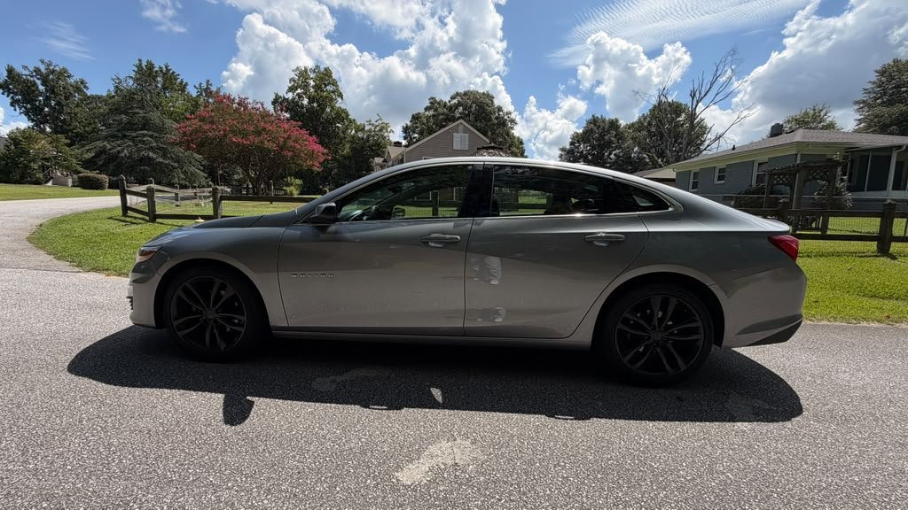 2023 Chevrolet Malibu - $15,995