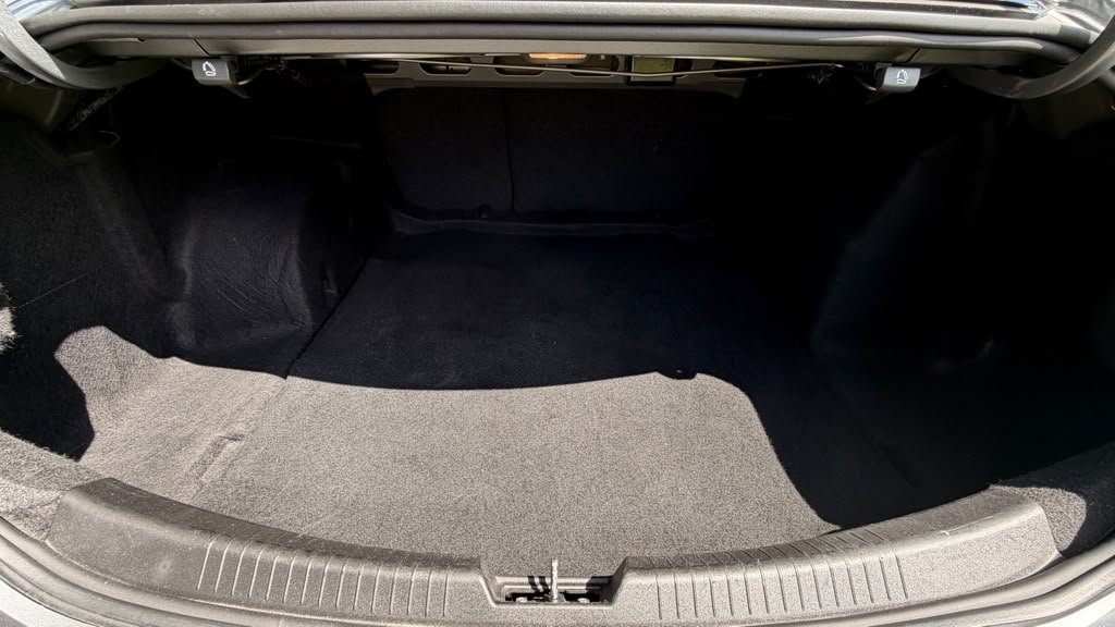 2023 Chevrolet Malibu - $15,995