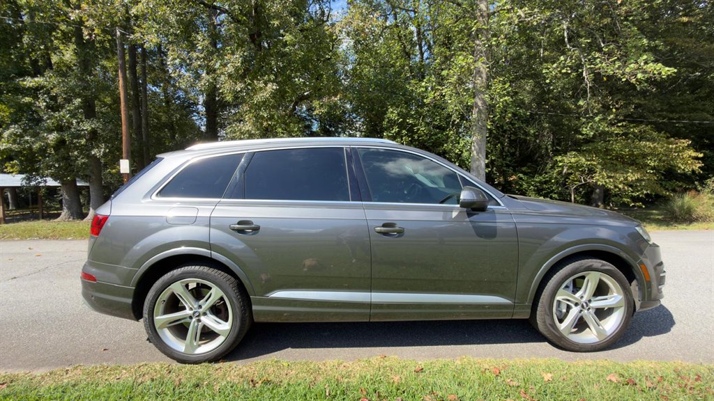 2019 Audi Q7 - $19,995