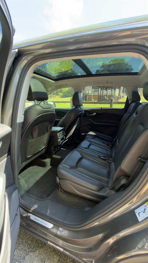 2019 Audi Q7 - $19,995