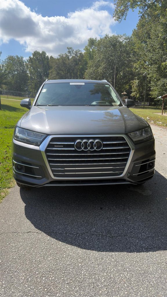 2019 Audi Q7 - $19,995