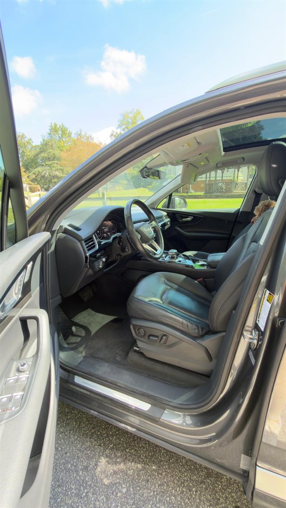 2019 Audi Q7 - $19,995
