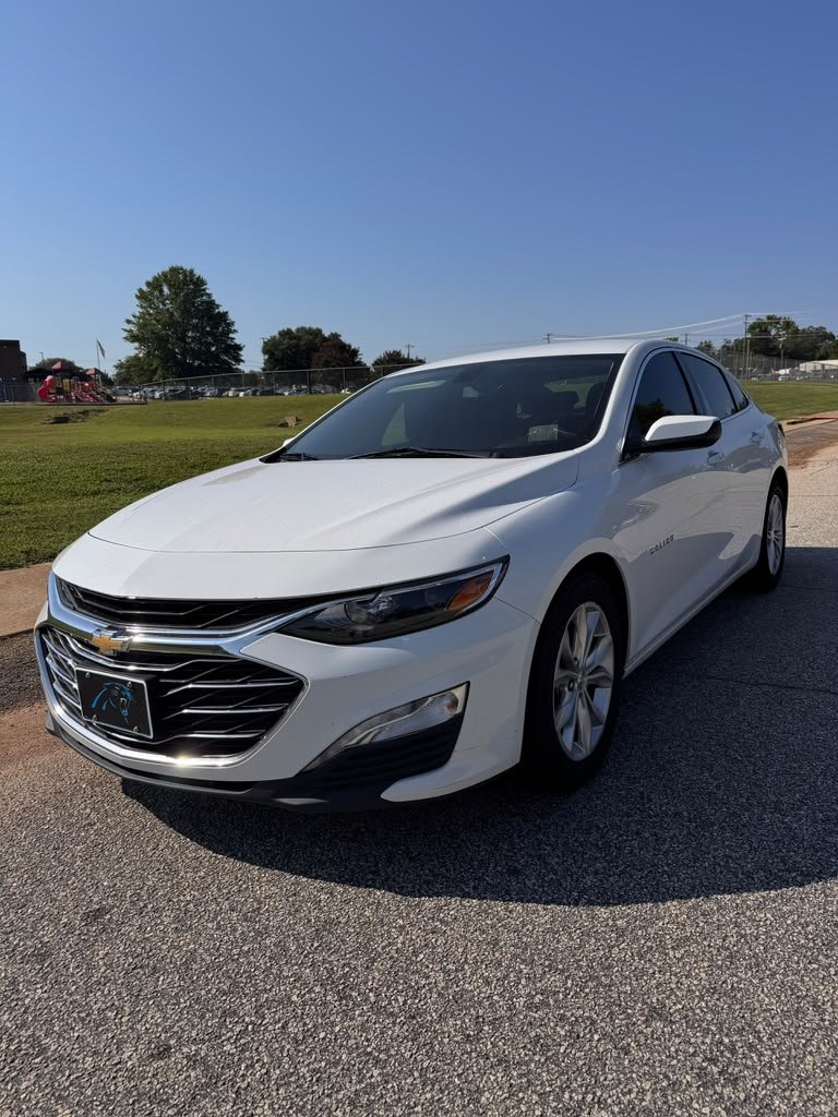 2020 Chevrolet Malibu - $12,995