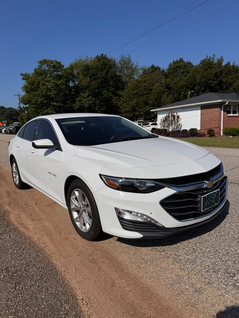 2020 Chevrolet Malibu - $12,995