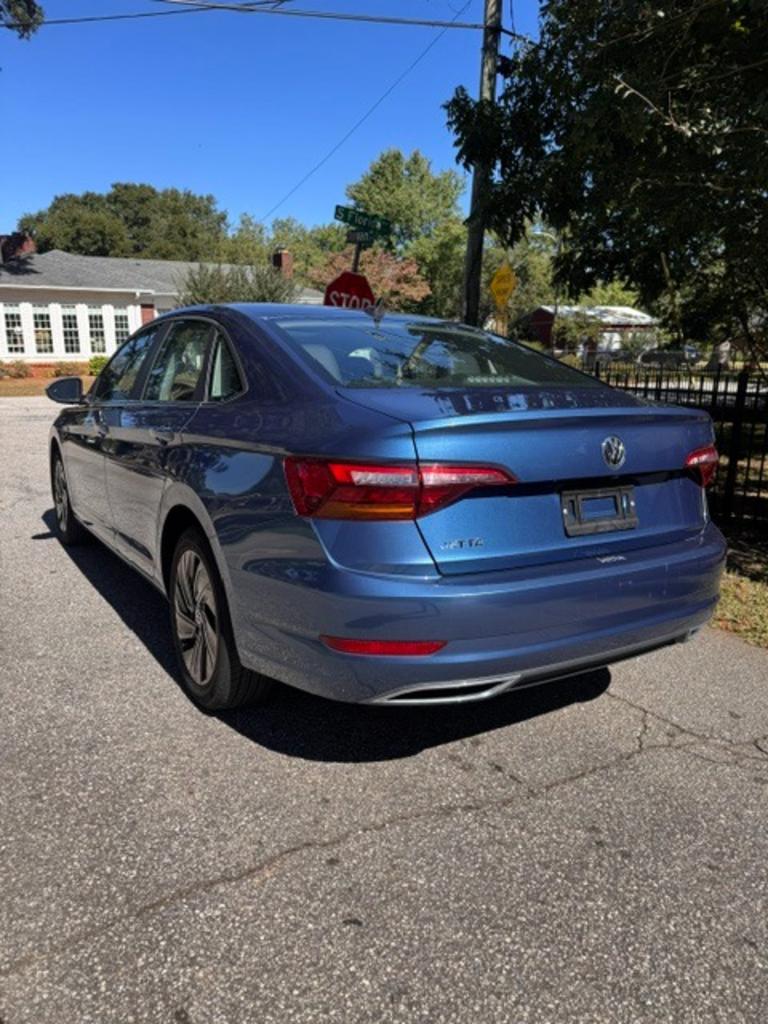 2019 Volkswagen Jetta - $13,495