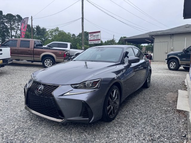 2018 Lexus IS 300 photo
