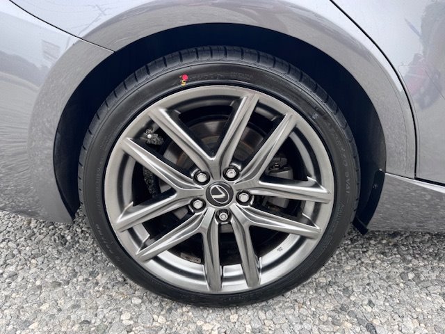 2018 Lexus IS 300 photo