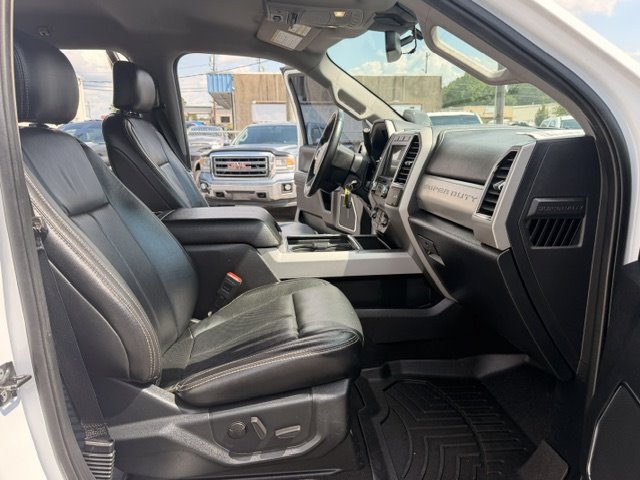 2020 Ford F-250 - $36,500