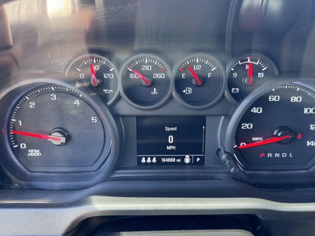 2024 Chevrolet Silverado 2500 - $38,500