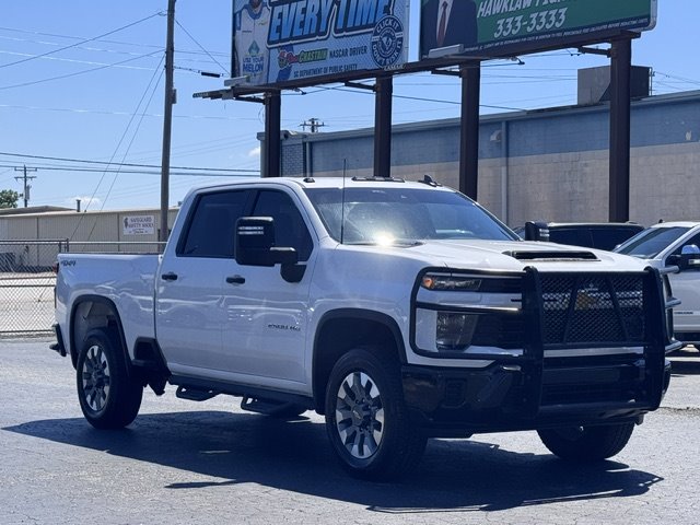 2024 Chevrolet Silverado 2500 - $38,500