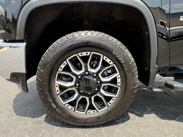 2020 Chevrolet Silverado 2500 - $38,500