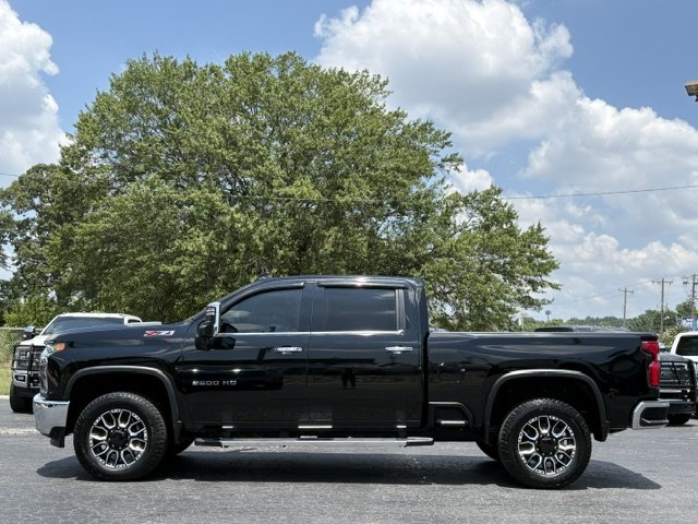 2020 Chevrolet Silverado 2500 - $38,500