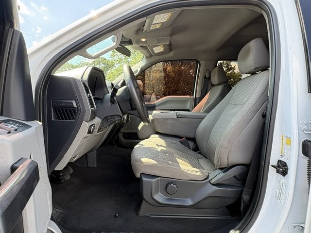 2022 Ford F-250 - $29,500