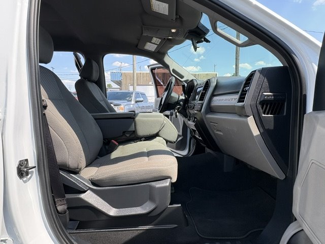 2022 Ford F-250 - $29,500