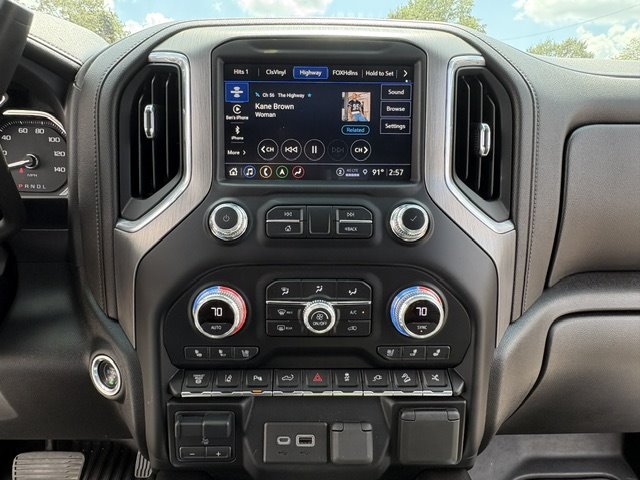 2022 GMC Sierra Hd - $56,500