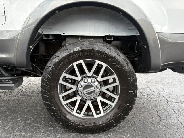 2017 Ford F250 - $28,500