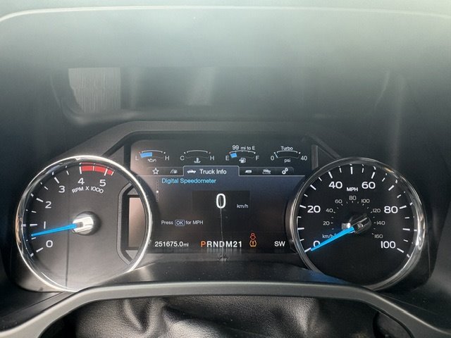 2017 Ford F250 - $28,500