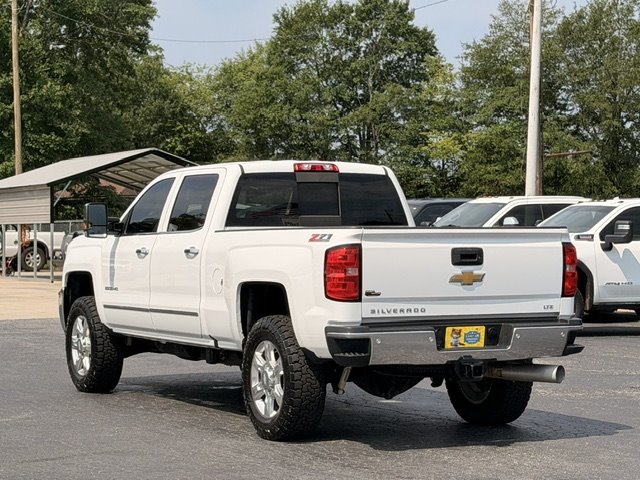 2017 Chevrolet Silverado 2500 - $26,500