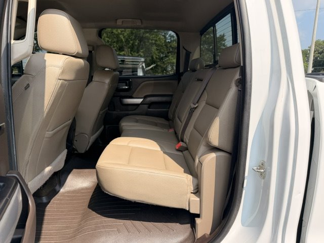 2017 Chevrolet Silverado 2500 - $26,500