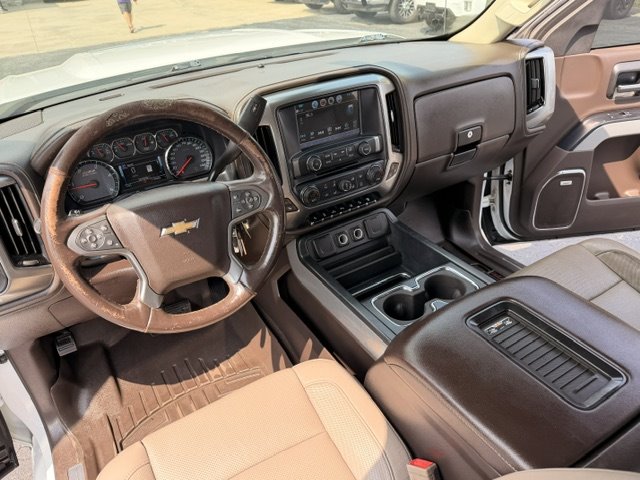 2017 Chevrolet Silverado 2500 - $26,500