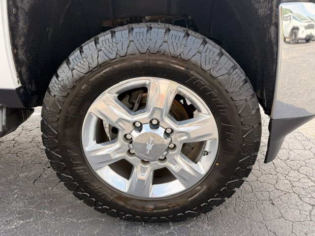 2017 Chevrolet Silverado 2500 - $26,500