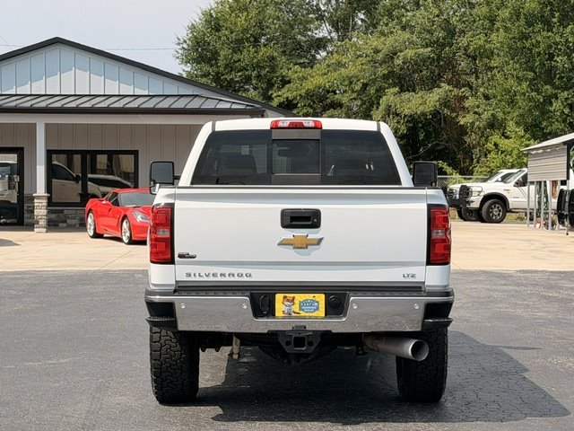 2017 Chevrolet Silverado 2500 - $26,500