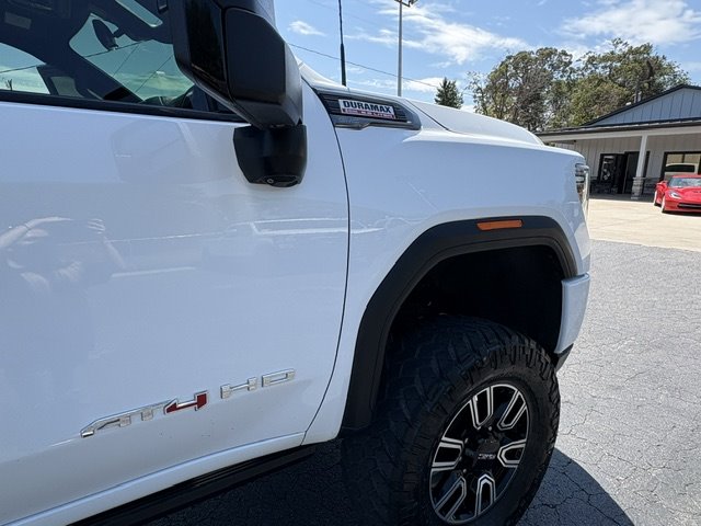 2023 GMC Sierra Hd - $61,500