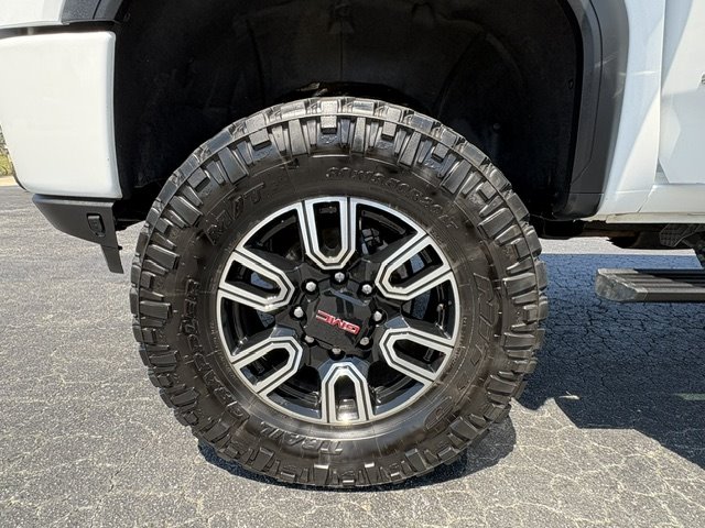 2023 GMC Sierra Hd - $61,500