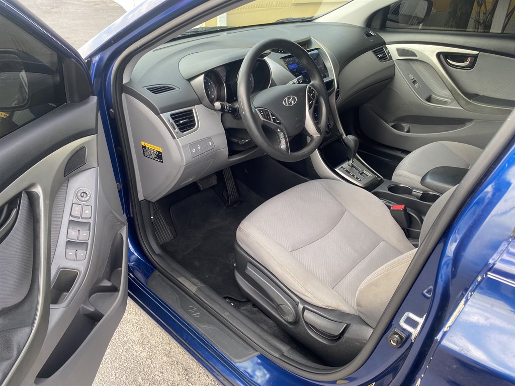2013 Hyundai Elantra