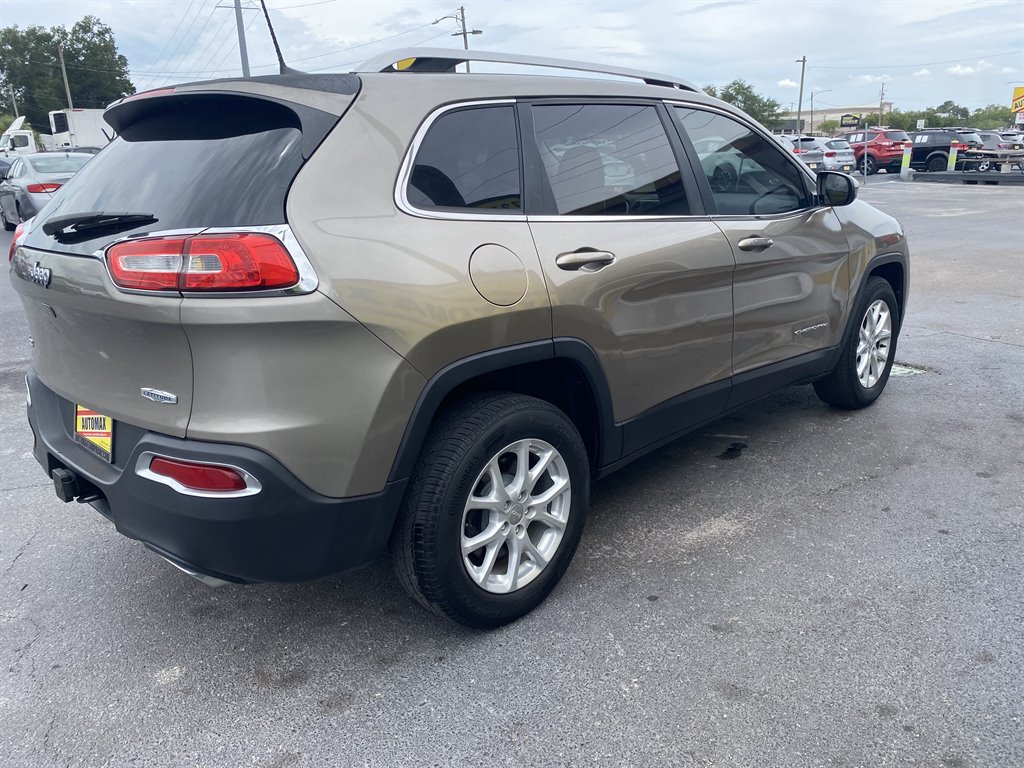 2016 Jeep Cherokee