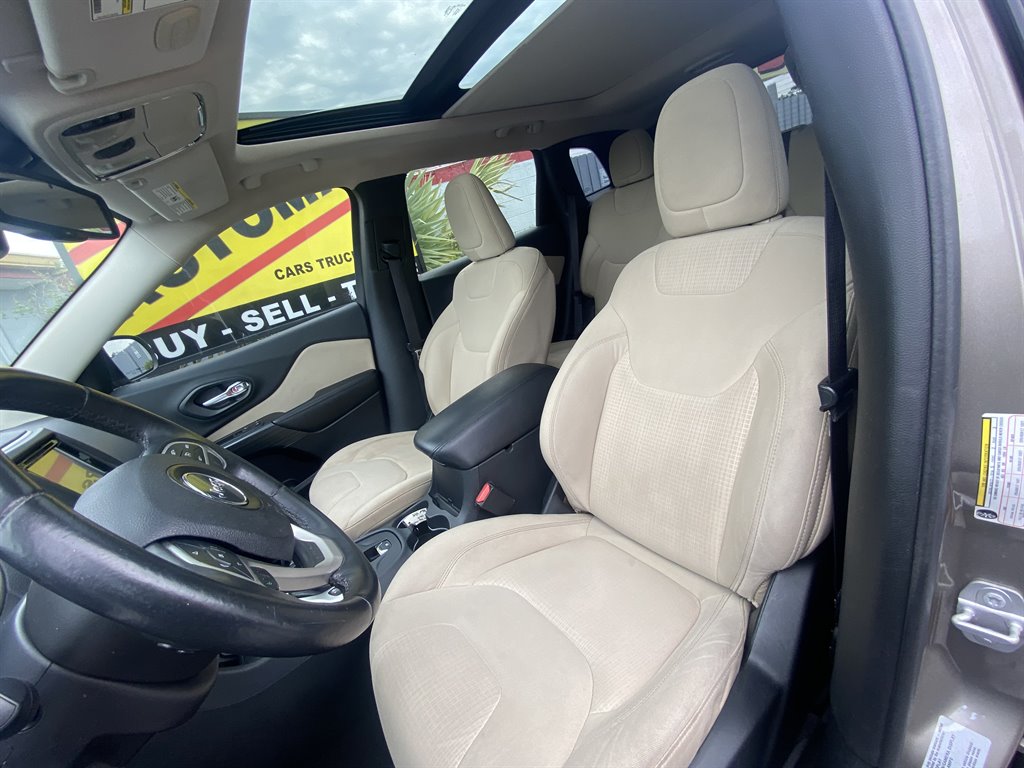 2016 Jeep Cherokee