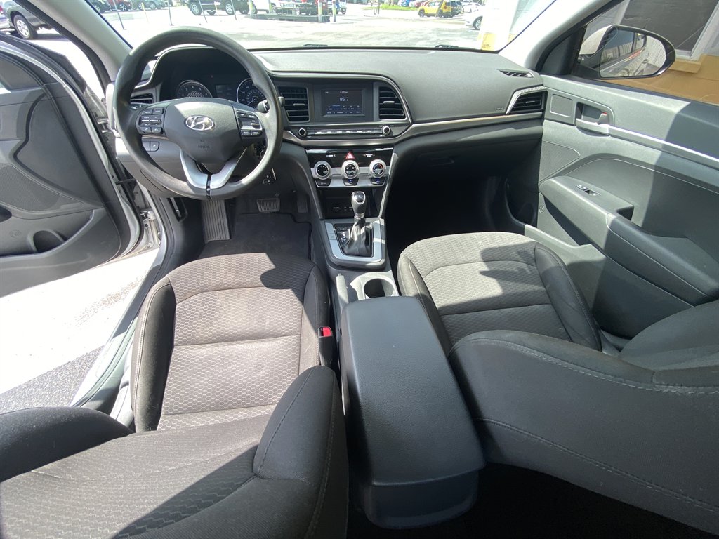 2019 Hyundai Elantra