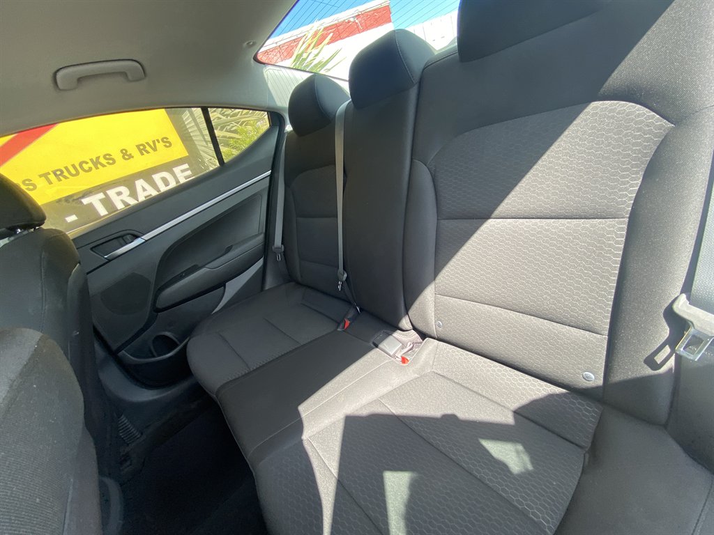 2019 Hyundai Elantra