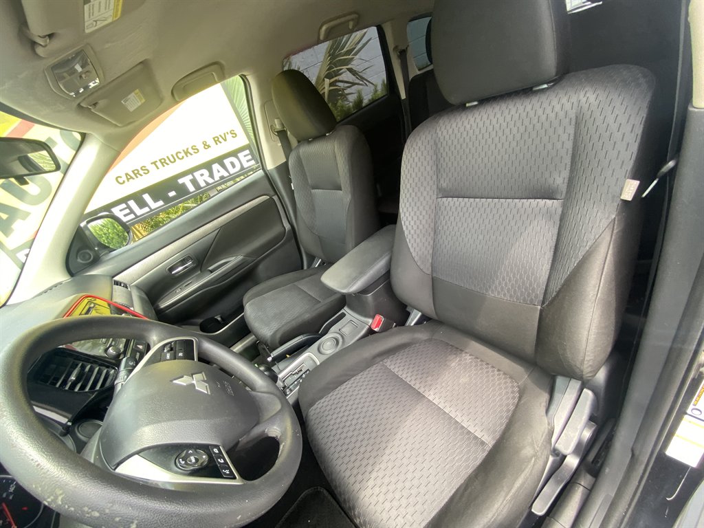 2014 Mitsubishi Outlander