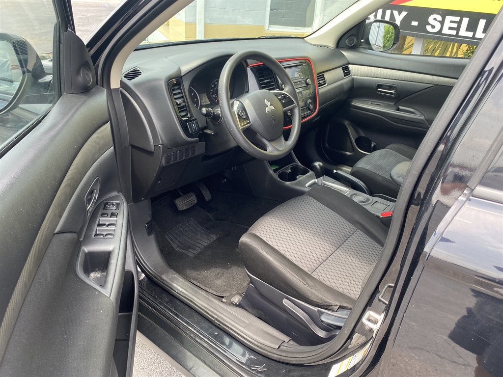 2014 Mitsubishi Outlander