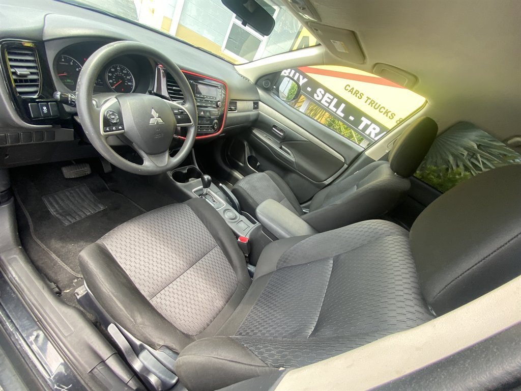 2014 Mitsubishi Outlander