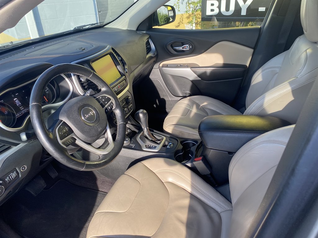 2018 Jeep Cherokee