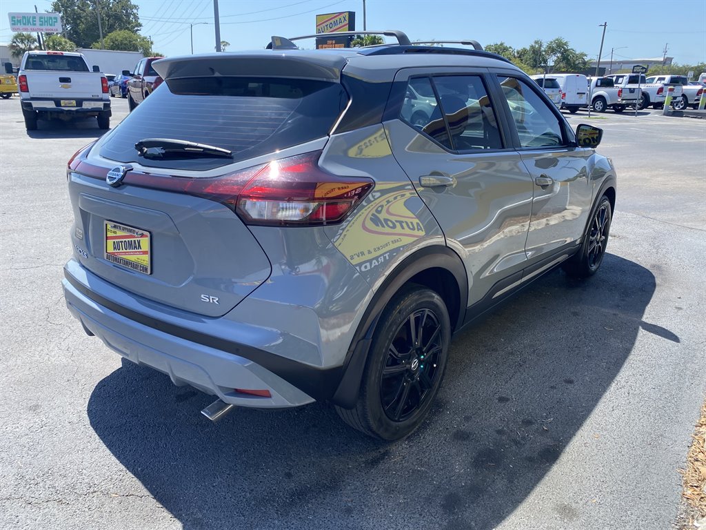 2021 Nissan Kicks