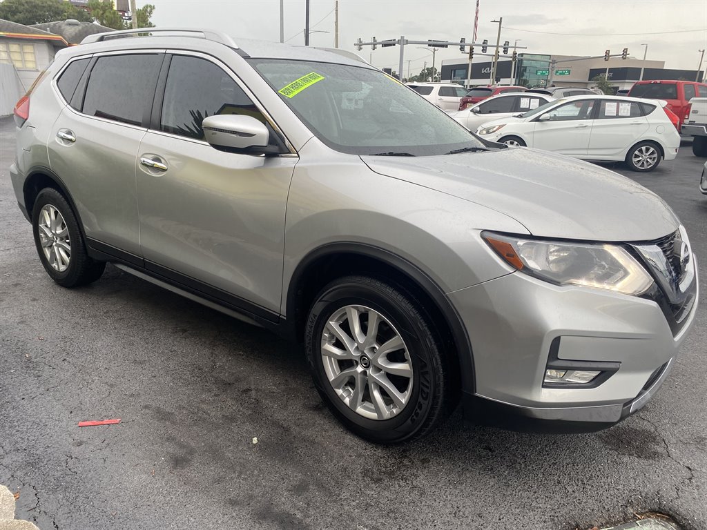 2017 Nissan Rogue