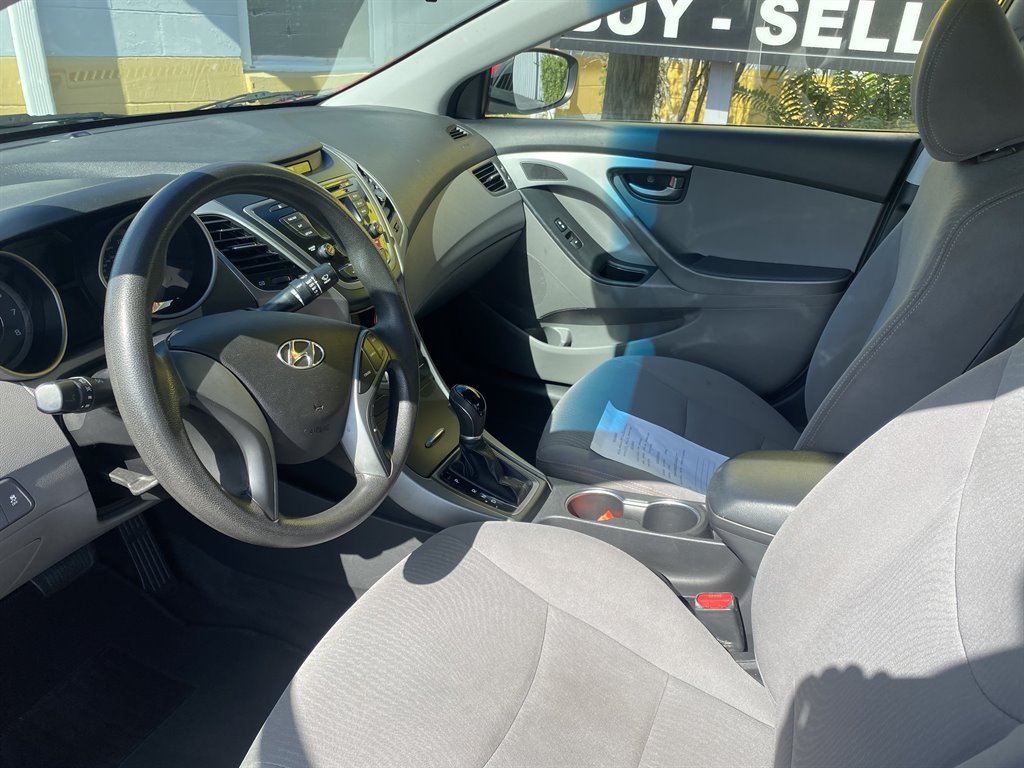 2016 Hyundai Elantra