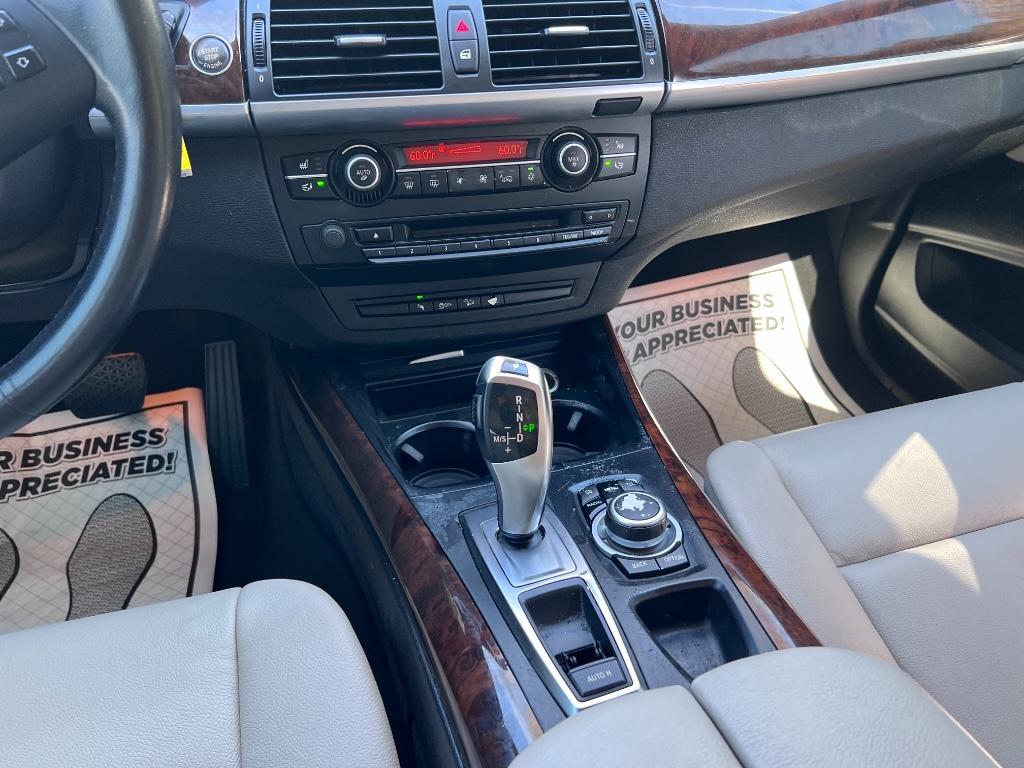 2012 BMW X5 xDrive35i photo