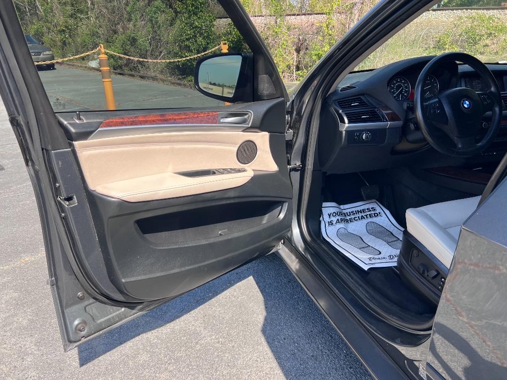 2012 BMW X5 xDrive35i photo
