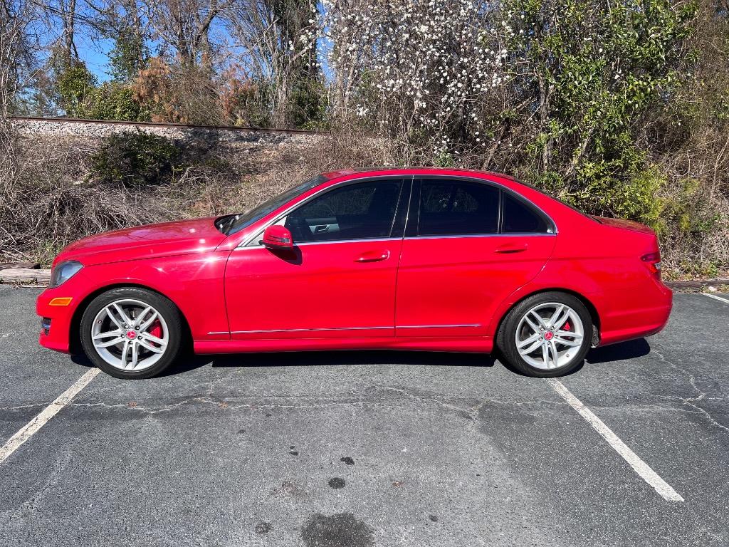 2014 Mercedes-Benz C-Class C300 4MATIC Luxury photo