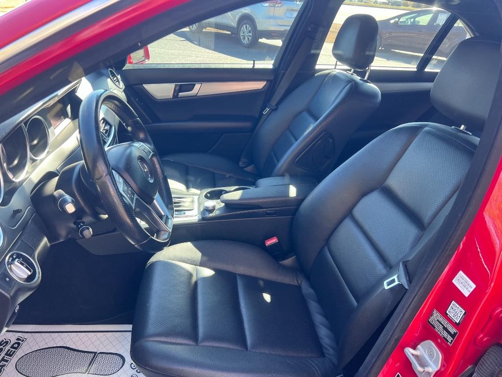 2014 Mercedes-Benz C-Class C300 4MATIC Luxury photo