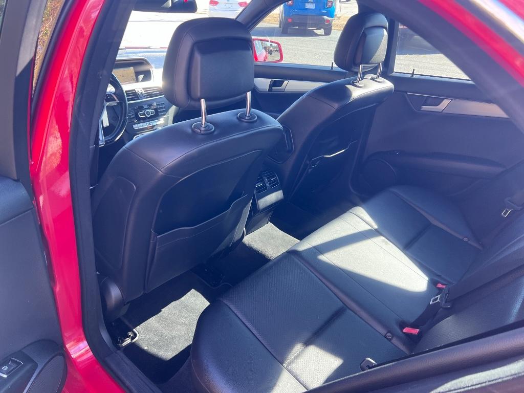 2014 Mercedes-Benz C-Class C300 4MATIC Luxury photo
