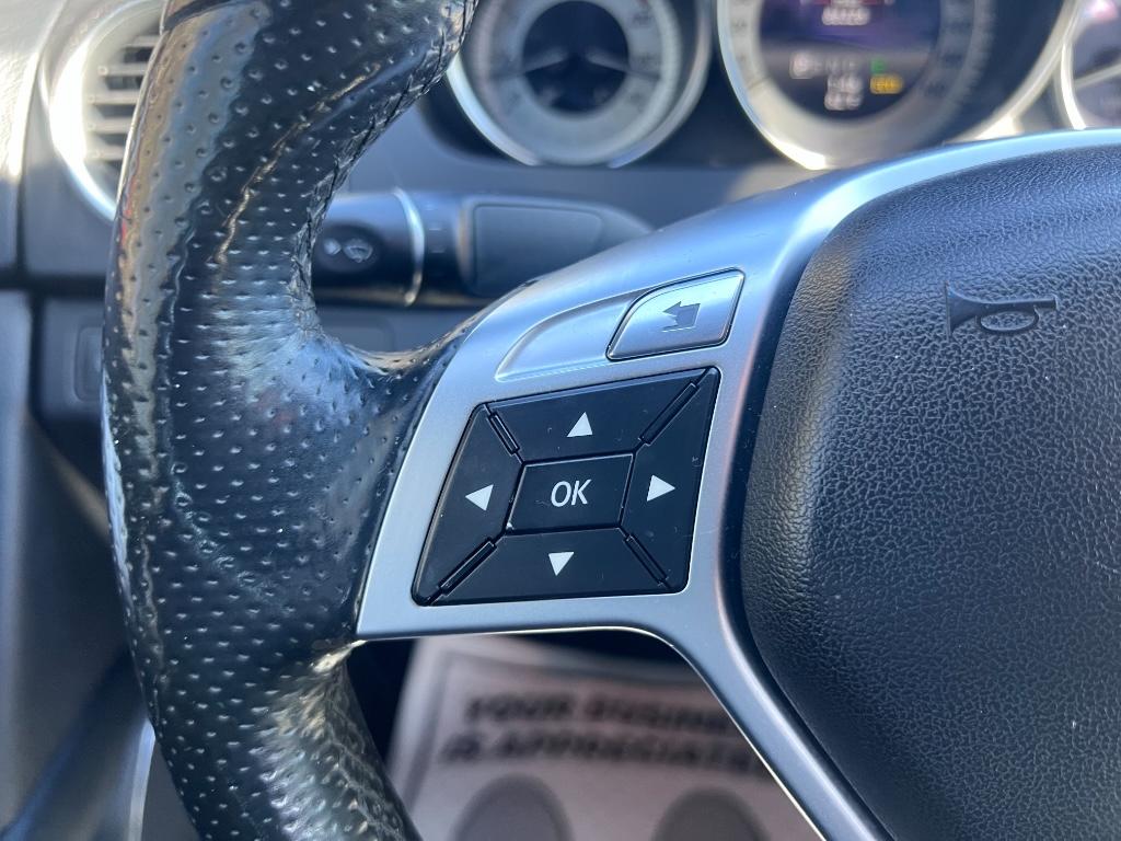 2014 Mercedes-Benz C-Class C300 4MATIC Luxury photo