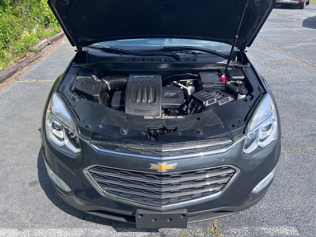 2017 Chevrolet Equinox Premier photo